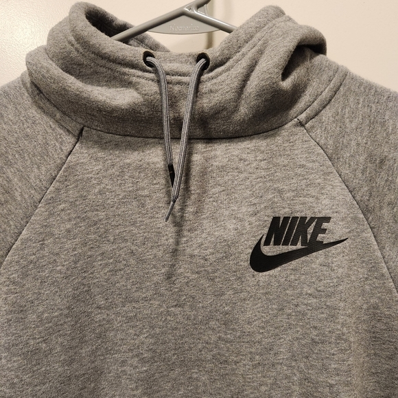 Nike Sweatshirt - Picture 4 of 4